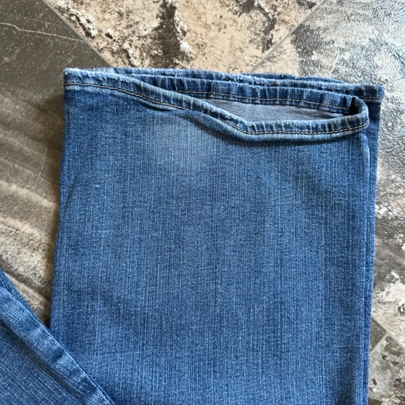 Silver Avery Boot cut Jeans - Picture 3 of 6